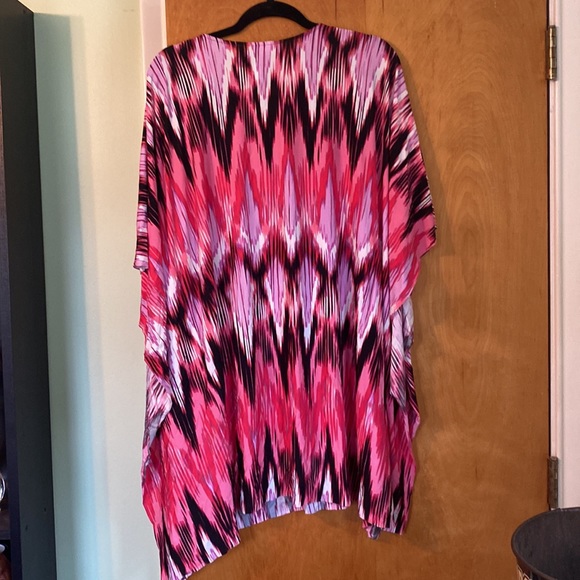 Kenneth Cole Reaction Bathing Suit Coverup - Picture 4 of 4